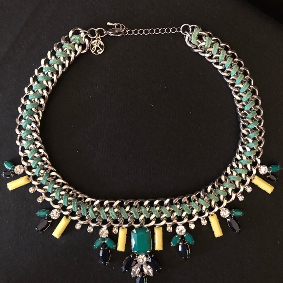 Heirloom Bib Necklace - Picture 4 of 5